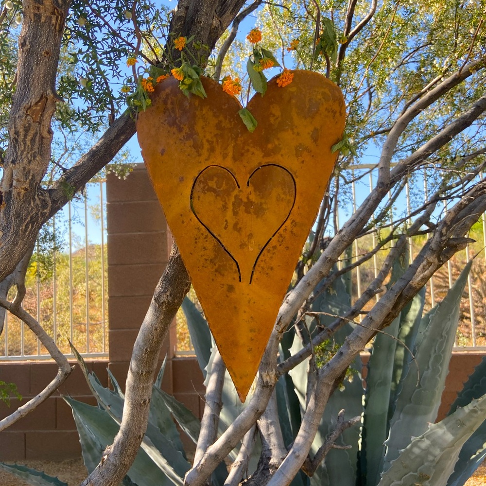 Rustic Metal Heart Flower/Plant Holder - Garden Art, 20" Including Hanger - Picture 2 of 11